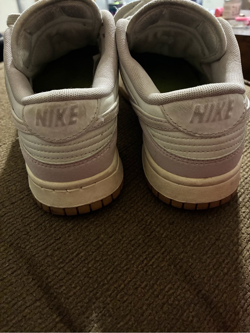 Nike Kids Low-Top Sneakers in Light Pink and White